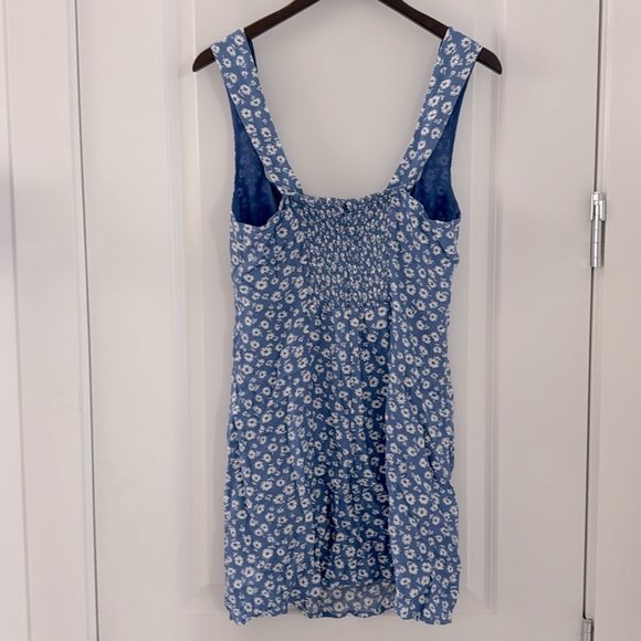 Like New Reformation Gabin Dress (8) - Picture 8 of 9